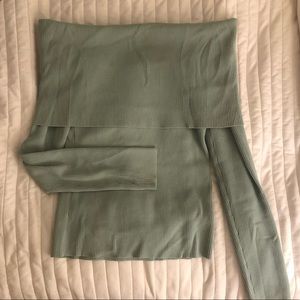 Aritzia Wilfred ribbed off the shoulder sweater
